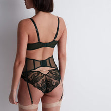 Load image into Gallery viewer, Aubade Into The Groove Waistcincher In Forest