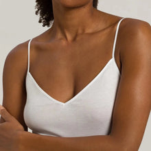 Load image into Gallery viewer, Hanro Cotton Seamless V-Neck Spaghetti Top In White