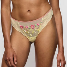 Load image into Gallery viewer, Marie Jo Lizelot Thong In French Vanilla