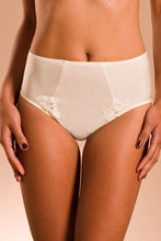 Load image into Gallery viewer, Chantelle Hedona Seamless Bra - Ivory