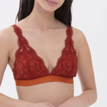 Load image into Gallery viewer, Mey Poetry Vogue Triangle Bra In Red Pepper