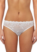Load image into Gallery viewer, Wacoal Embrace Lace bikini brief