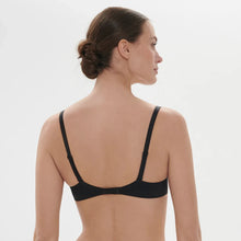 Load image into Gallery viewer, Simone Perele Saga Full Cup Plunge Bra In Black
