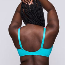 Load image into Gallery viewer, Prima Donna Devdaha Half Padded Plunge Bra In Mermaid
