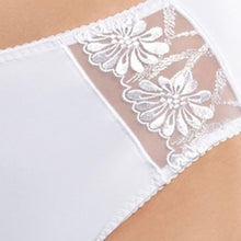 Load image into Gallery viewer, Anita Safina Deep Brief In White
