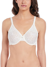 Load image into Gallery viewer, Wacoal Halo Lace seamless bra - black
