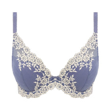 Load image into Gallery viewer, Wacoal Embrace Lace Plunge Bra In Wild Wind Egret

